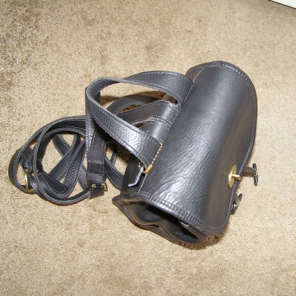 Vintage COACH black leather Backpack - Picture 9 of 14